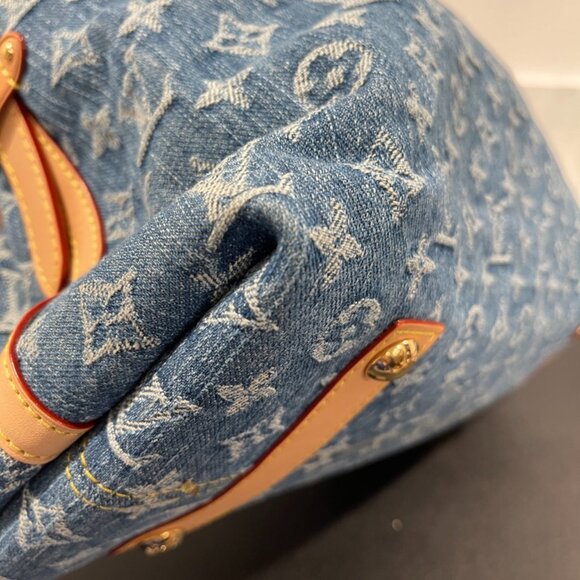 Louis Vuitton Monogram Denim Carry All MM Blue (JB1067) - Picture 11 of 16